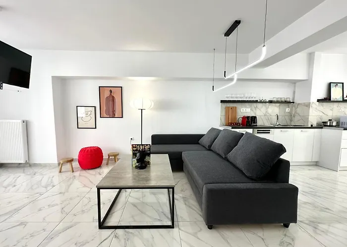 Walk Into Dream Of Acropolis 10